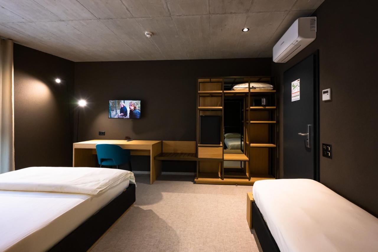 6532 Smart Hotel - Self Check-In Arbedo-Castione Екстер'єр фото