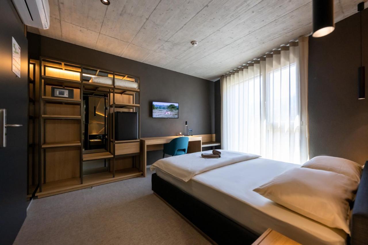 6532 Smart Hotel - Self Check-In Arbedo-Castione Екстер'єр фото